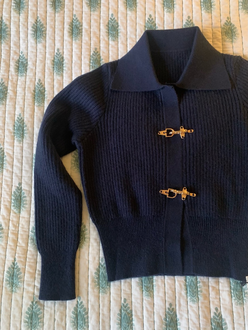 COMMENSE KNIT SWEATER GOLD BUCKLE SMALL NWT NAVY